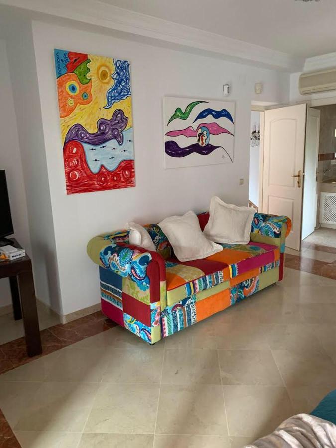 Chalet Con Piscina A 50 M De La Playa . Marbella Dış mekan fotoğraf