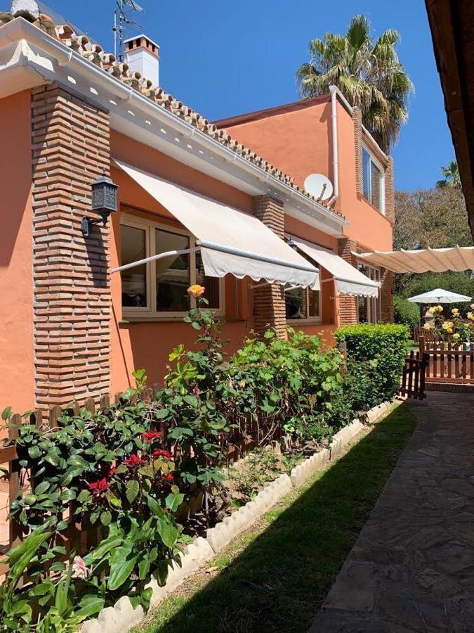 Chalet Con Piscina A 50 M De La Playa . Marbella Dış mekan fotoğraf